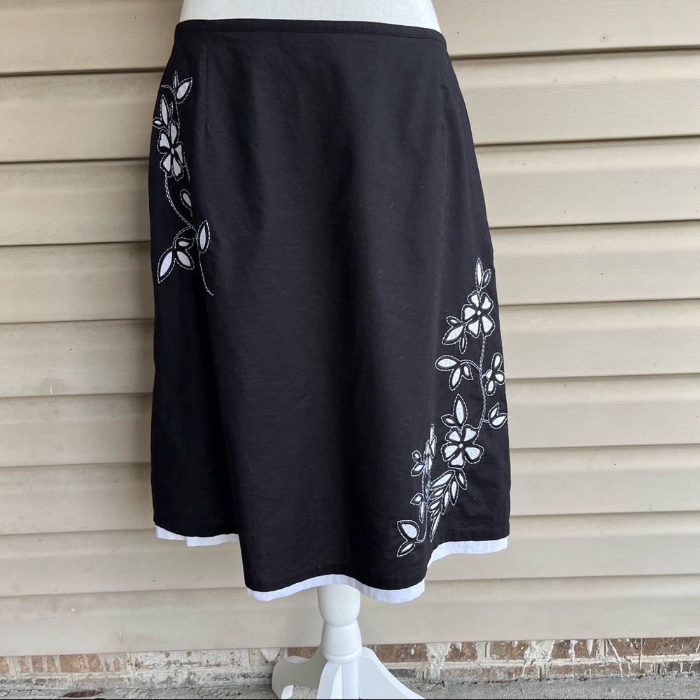 •Talbots• A-Line Floral Appliqué Double Layer Skirt - Size 14